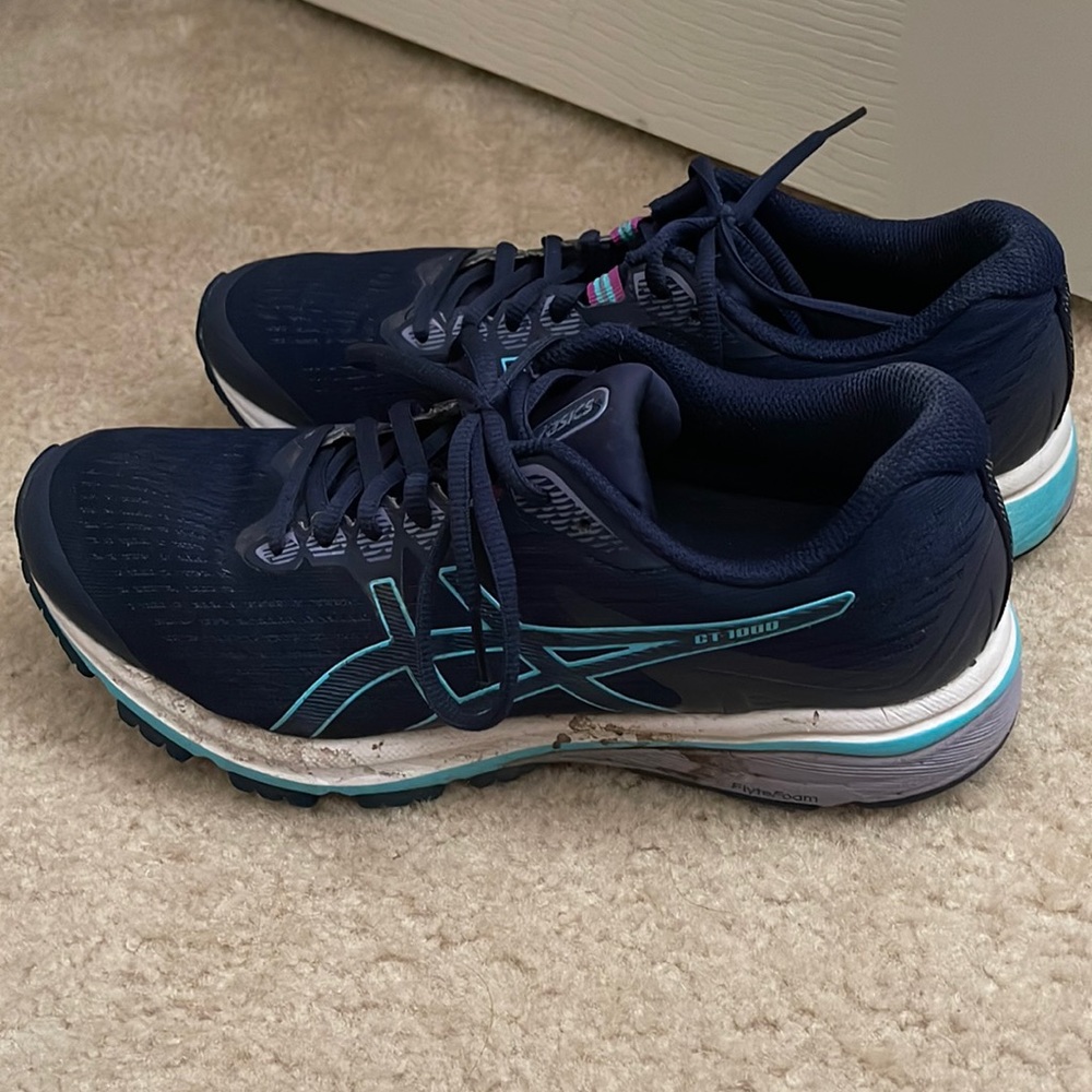ASICS gt1000 womens 9.5